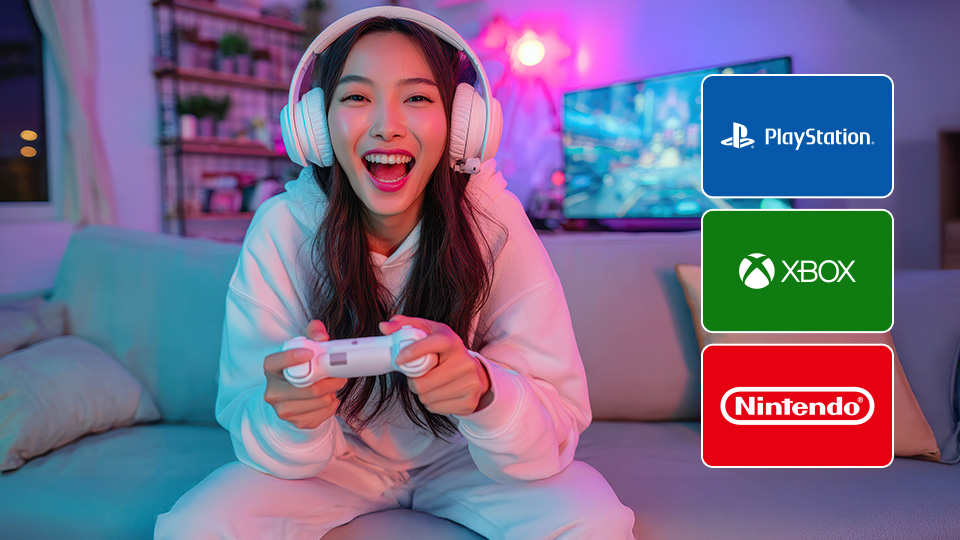 Guthabenkarten Bild mit Frau die einen Game Controller in der Hand hält und ein Spiel zockt